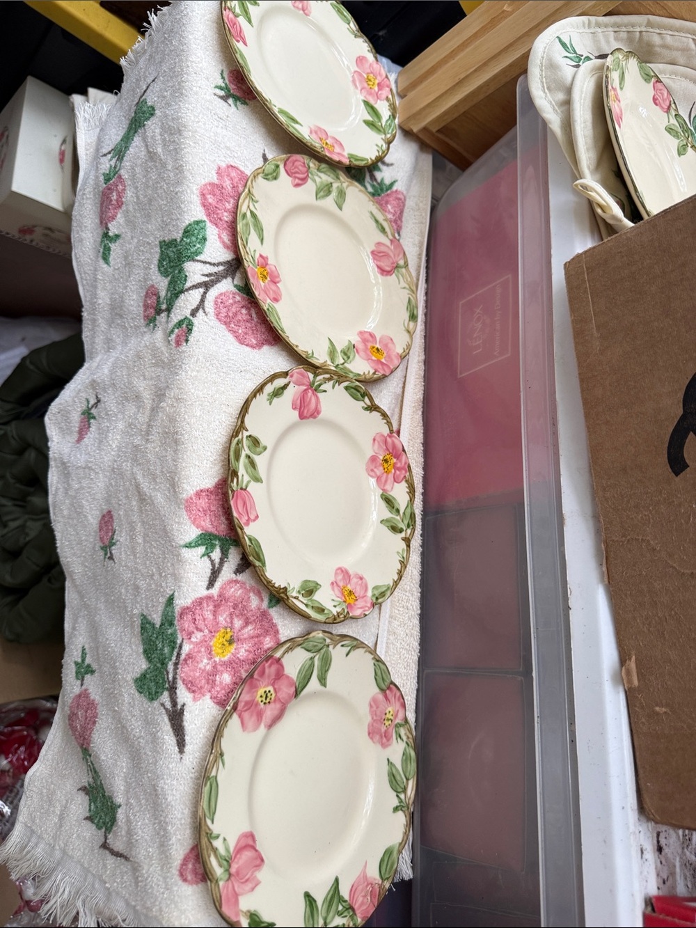 Franciscan Pink Floral Cream Dessert Plates - Set of 4